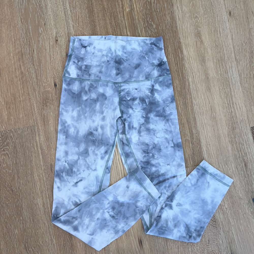 NEW LULULEMON Align Limited Edition Tie Dye Leggings
